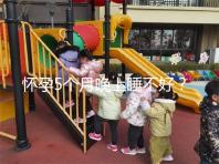 懷孕5個月晚上睡不好？可能是你睡覺姿勢不對