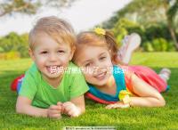 媽媽背患病兒子一路讀到清華博士，這就是無私的母愛！