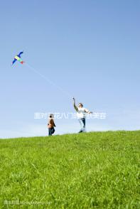 面對(duì)五花八門的護(hù)膚美容產(chǎn)品，懷孕后女性該如何選擇？